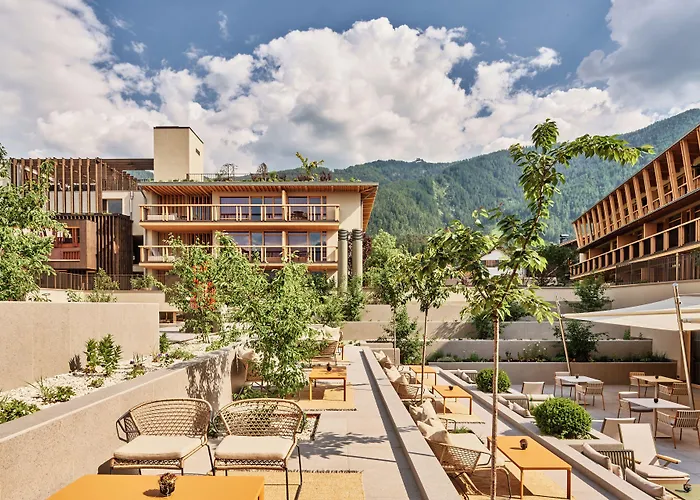 Falkensteiner Hotel Kronplatz - The Leading Hotels Of The World (Adults Only)